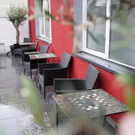 酒店 Amical - Am Hauptbahnhof 4*