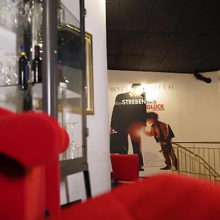 酒店 Amical - Am Hauptbahnhof 4*