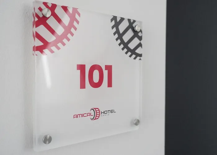 酒店 Amical - Am Hauptbahnhof 4*